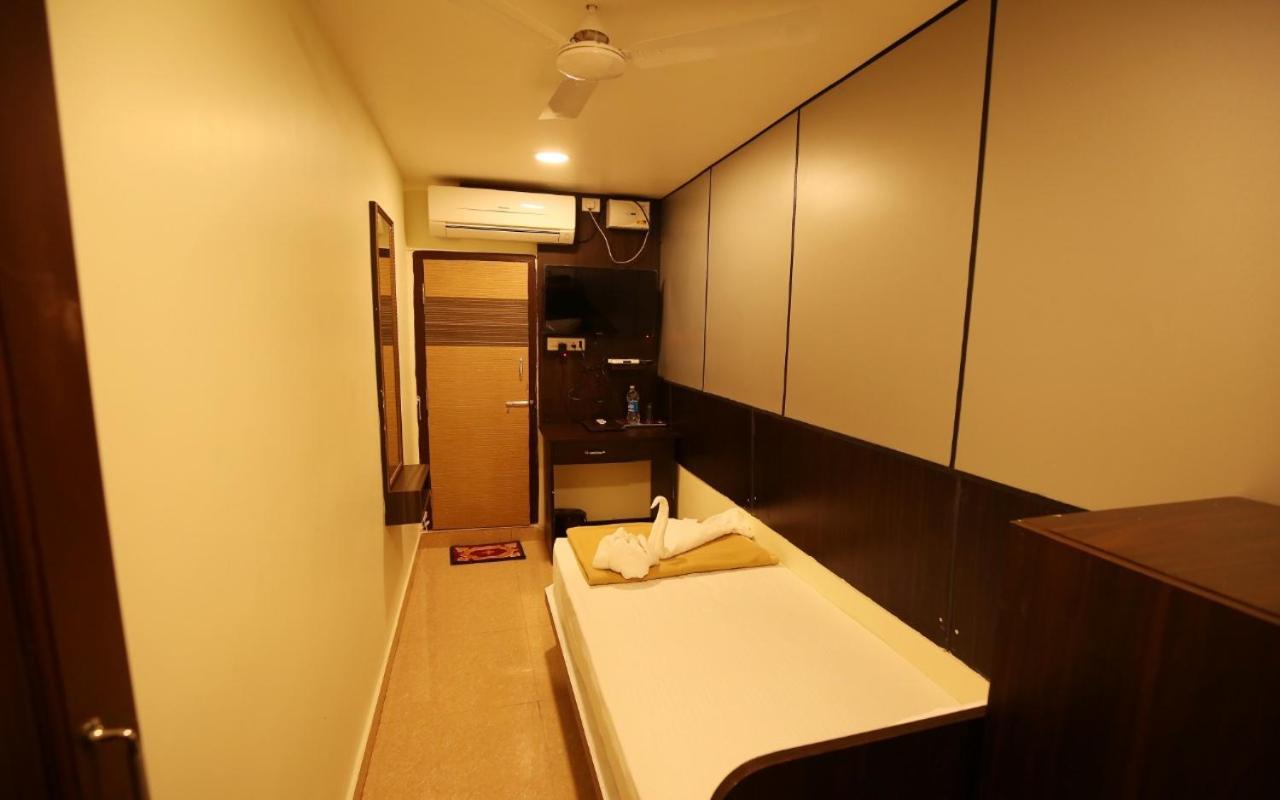 Hotel Marina Manor Port Blair Kültér fotó