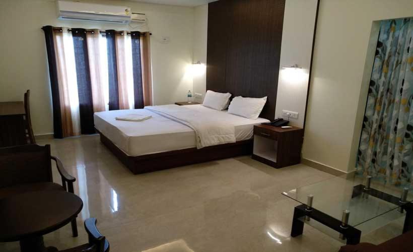 Hotel Marina Manor Port Blair Kültér fotó